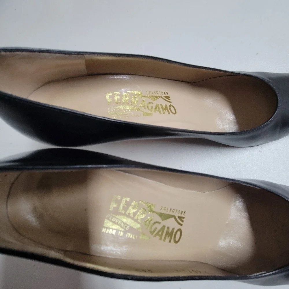 Salvatore Ferragamo Classic Leather Pump.